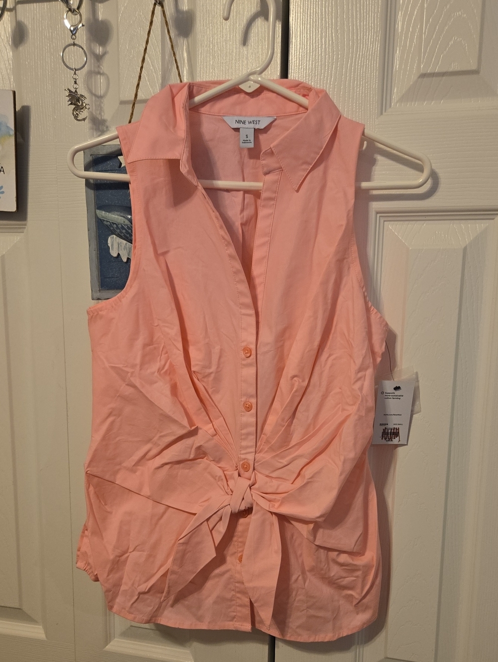 Nine West Coral-Pink Sleeveless Button-Front Tie Waist Top